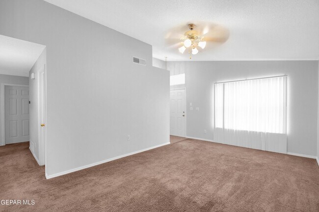 Foto del edificio - 12701 Tierra Monje Ln