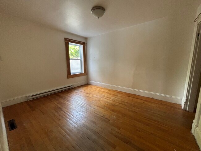 Photo du bâtiment - Apartment for Rent