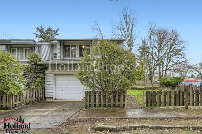 COming Soon! Charming & Convenient Living in Southeast Portland! - COming Soon! Charming & Convenient Living in Southeast Portland! Townhome