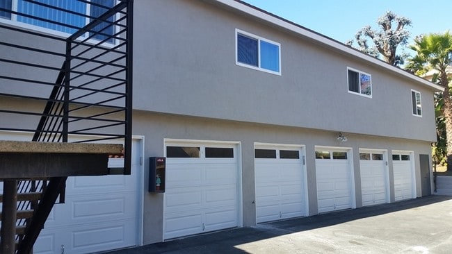 Foto del edificio - 2105 Marshallfield Ln