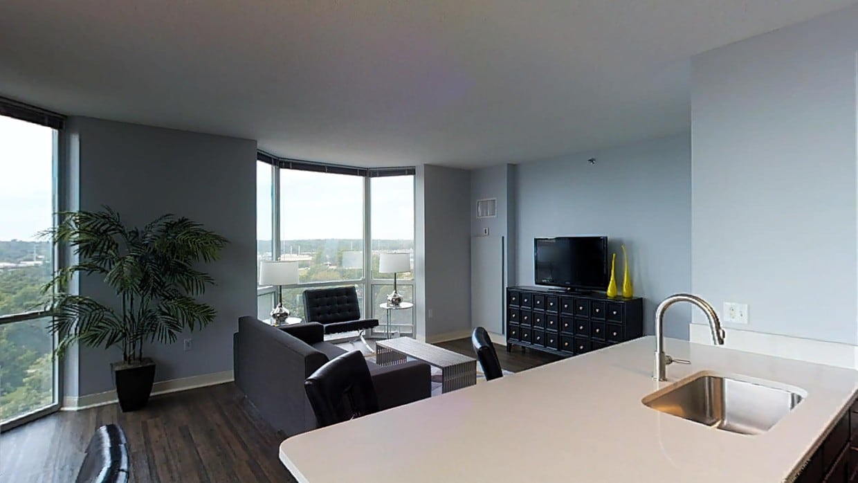 Photo - Clayton on the Park Apartments