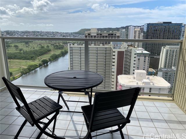 Foto del edificio - 445 Seaside Ave