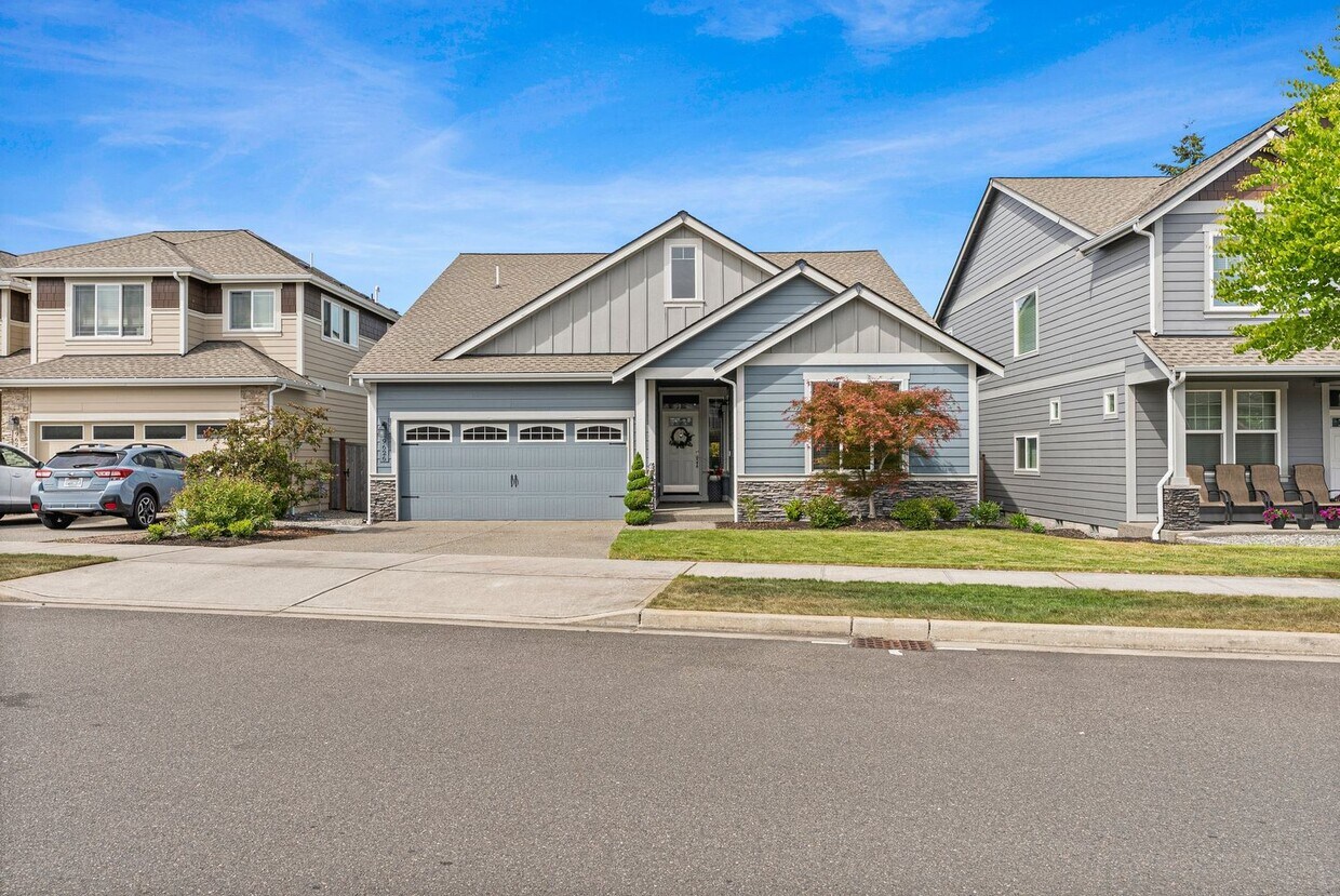 Foto principal - 4bd/3ba House in Steilacoom Ridge