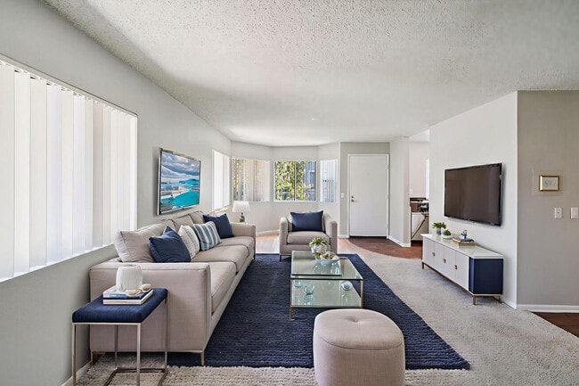 Building Photo - Boulder Creek