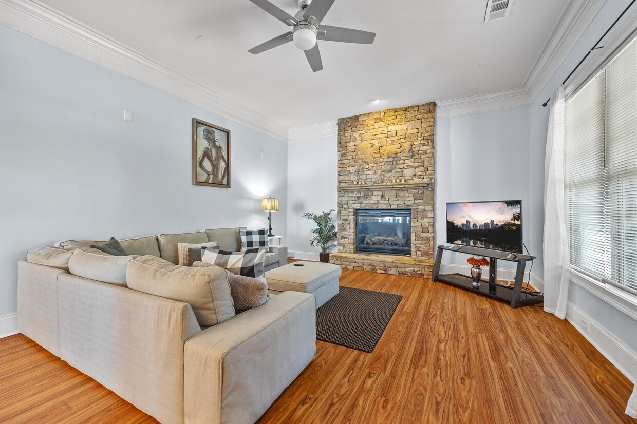 Photo - 1267 Atlantic Dr NW (Atlanta, GA)