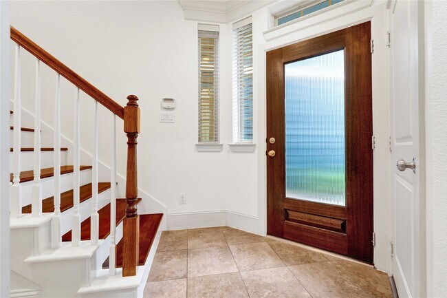 Foto del edificio - 718 Nicholson St