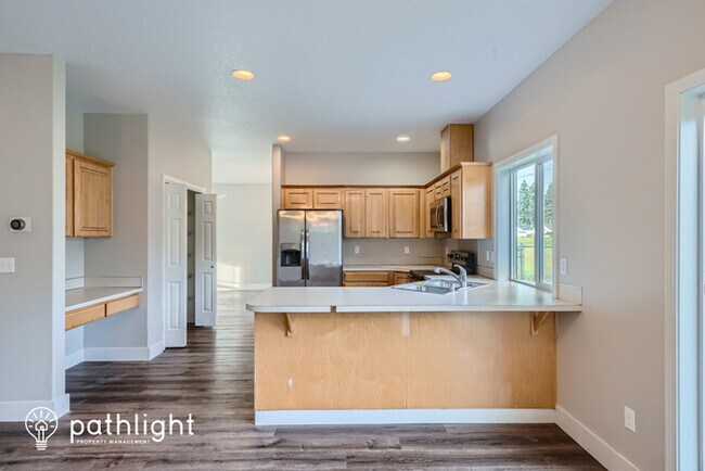 Building Photo - 7906 Northeast 66th Street, Vancouver, WA,...