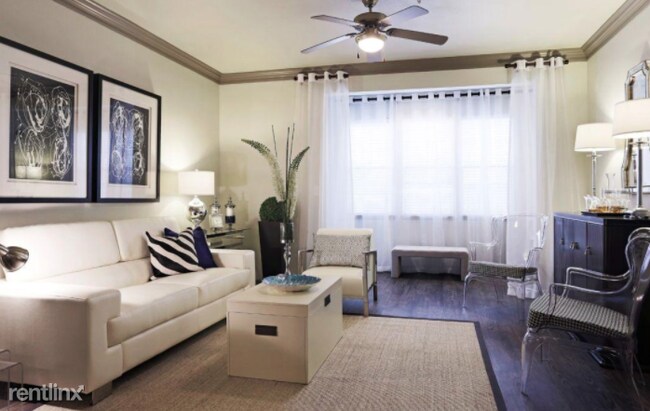 Foto del edificio - 4004 Bellaire Blvd