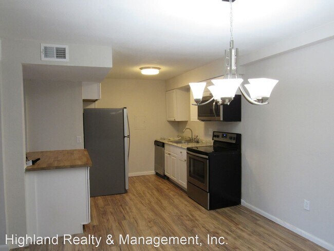 Building Photo - 3 br, 2 bath House - 12180 Melody Dr #203