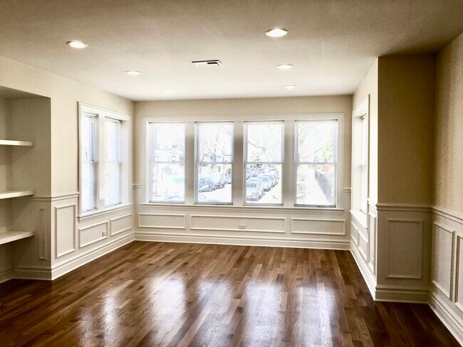 Foto del edificio - 3659 W Belle Plaine Ave