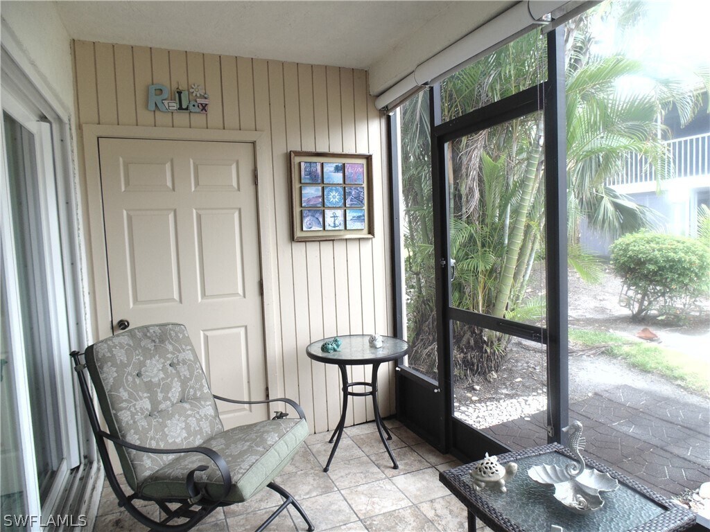 Primary Photo - 5441 Peppertree Dr