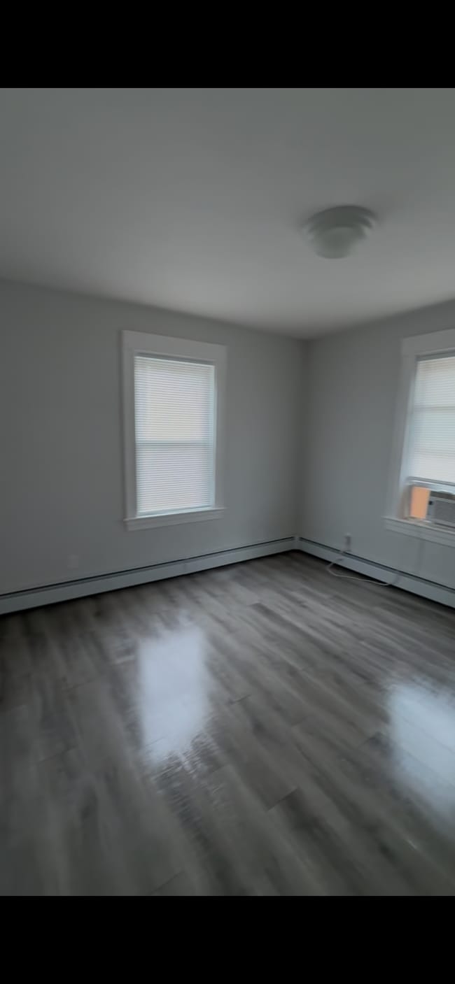 Building Photo - 40 Metropolitan Ave