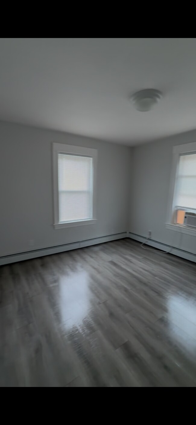 Foto del edificio - 40 Metropolitan Ave