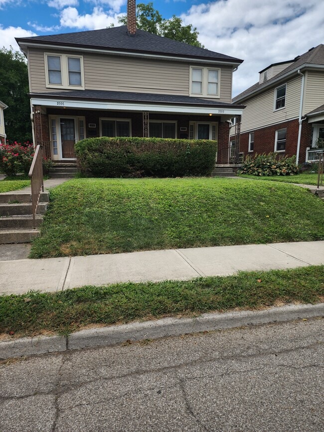 1591 Lincoln Rd