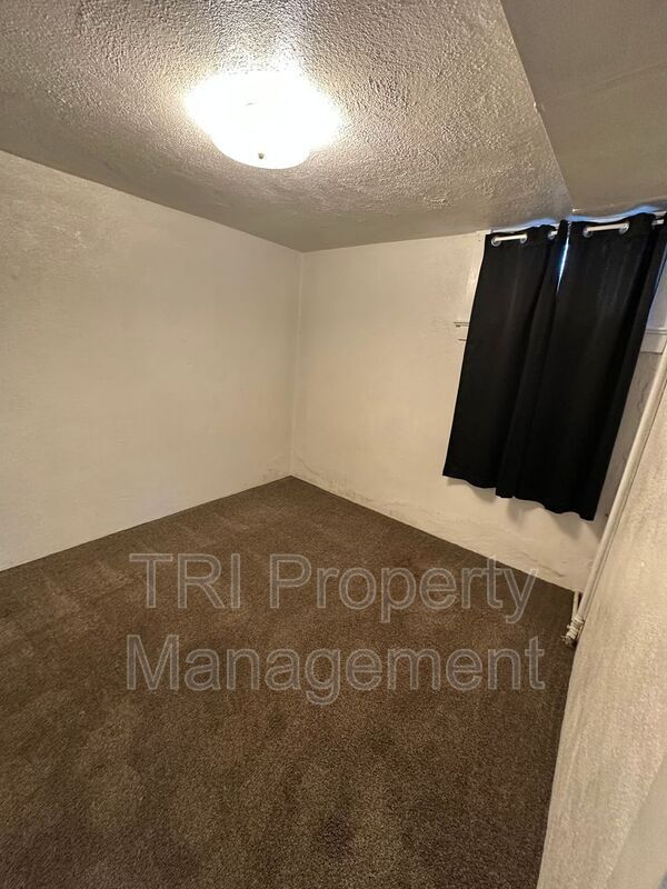 Foto del edificio - 2224 9th Ave