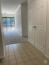 Building Photo - 328 N Villa Way