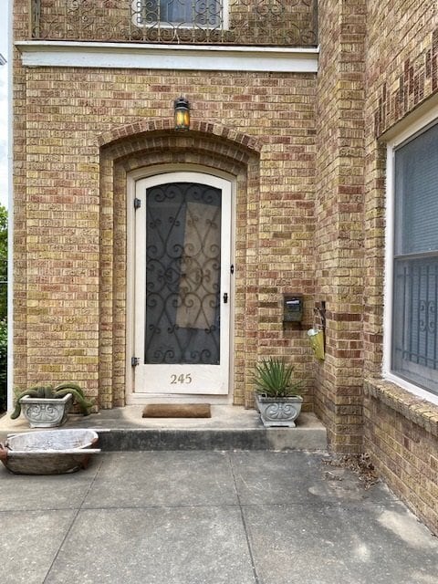 Photo - 245 E Lullwood Ave Apartment