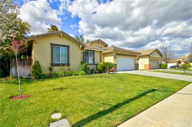 Building Photo - 39318 Bonaire Way