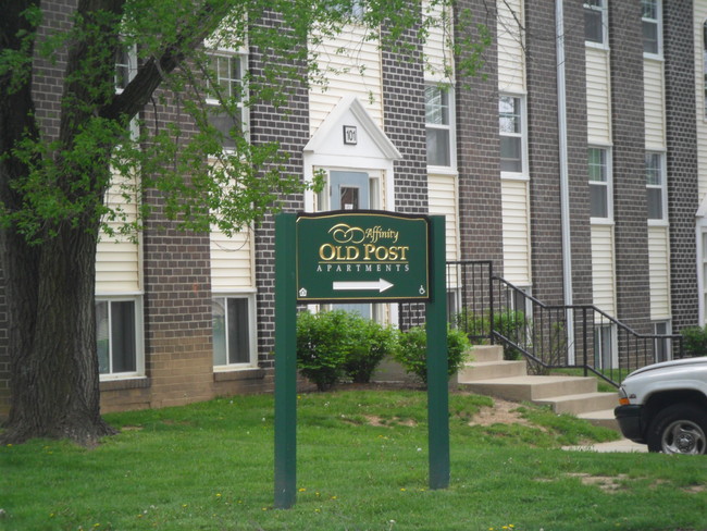 Building Photo - Affinity Old Post Apartments