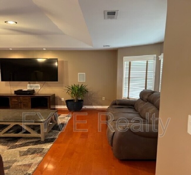 Foto del edificio - 2250 McCleary Rd