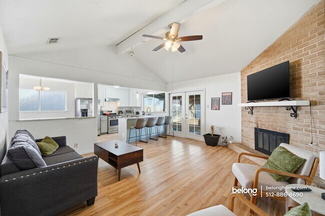 Foto del edificio - 802 Buckingham Pl