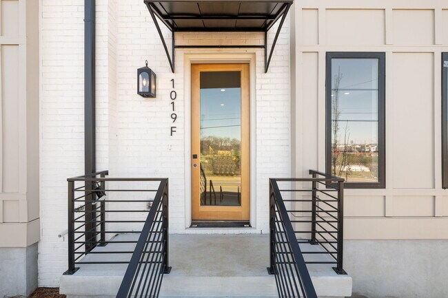 Foto del edificio - 1019 12th Ave N
