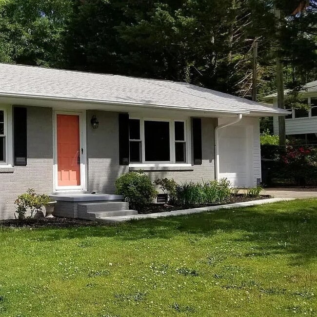 Photo - 3 Bedroom Renovated Ranch Style Home in Seneca