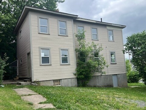 Primary Photo - 1426 N State St