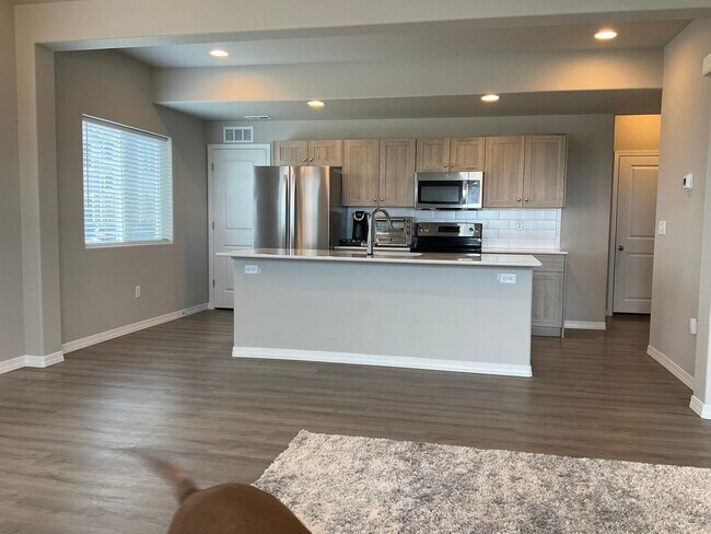 Foto del edificio - Beautiful Townhome in Townes At Woodmen Heights