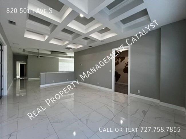 Foto del edificio - Amazing 4 bedroom 3 bath open floor plan i...