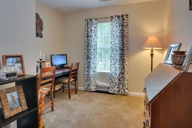 Foto del edificio - 4740 Savannah Ln