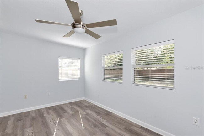 Foto del edificio - 4505 18th Ave W