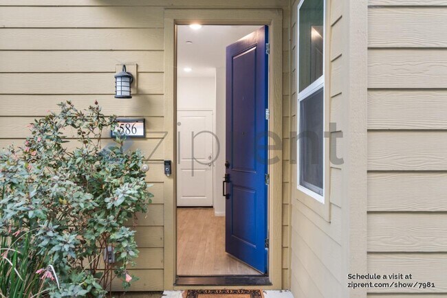 Foto del edificio - 586 Jayne Ct