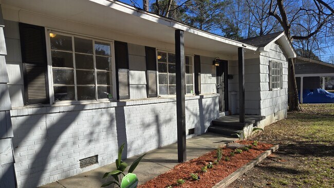 Foto del edificio - 512 Woodward Ave