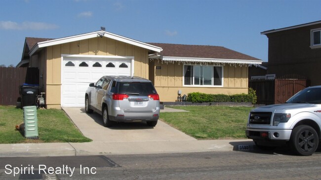 Foto del edificio - 3 br, 2 bath House - 3580 Marzo