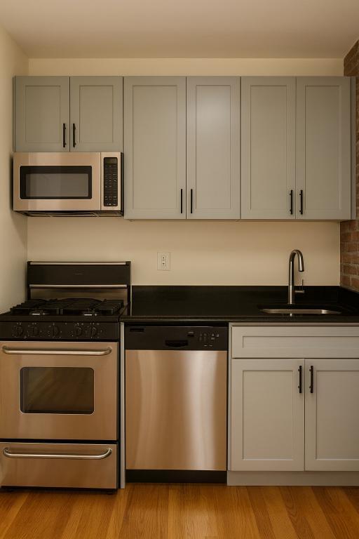 Building Photo - 42 Avenue B