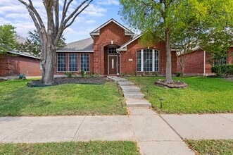 Building Photo - 1407 Clear Creek Dr
