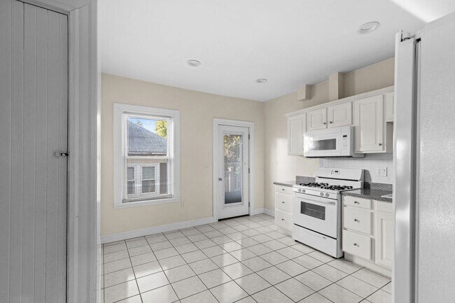 Foto del edificio - 3bed/2 bath in Brighton