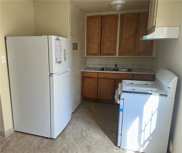 Foto del edificio - 9601 Clovis Ave