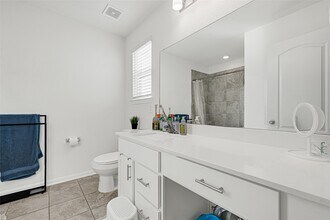 Building Photo - 5238 Tall Tower St