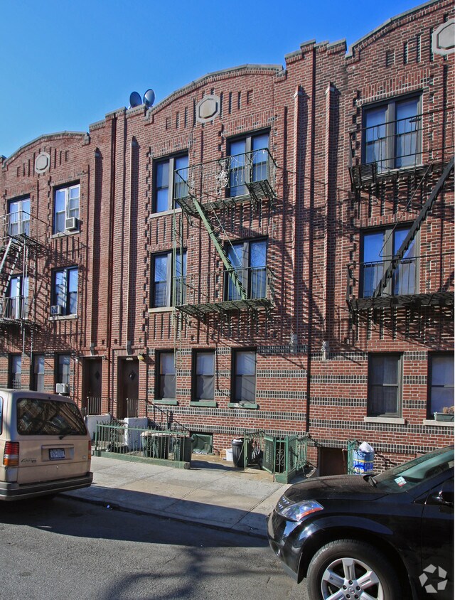Building Photo - 1748 79th St