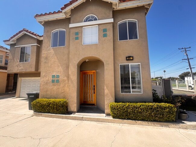 Building Photo - 379 Monte Vista Ave