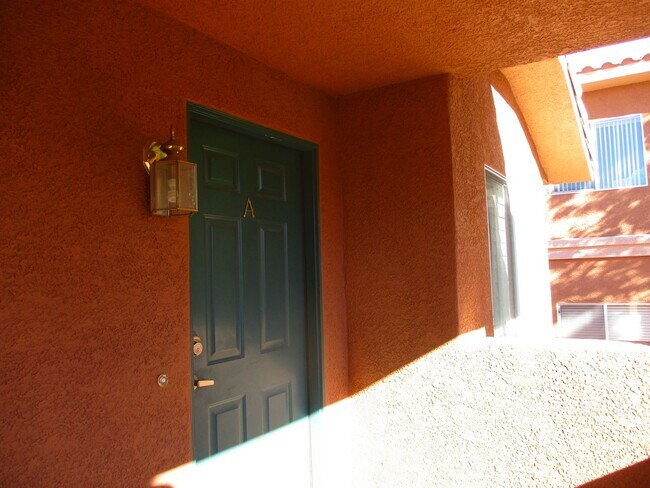 Foto del edificio - Furnished Condo at the Falls!