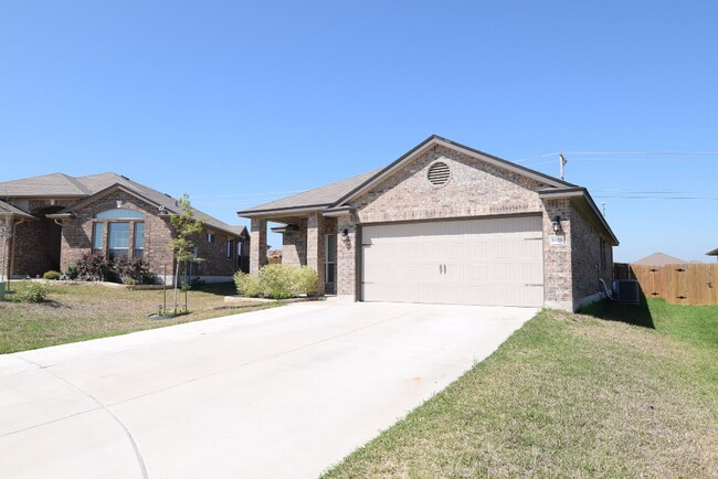 Building Photo - 5926 Hopkins Dr