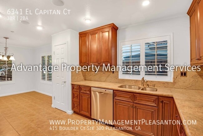 Building Photo - 6341 El Capitan Ct