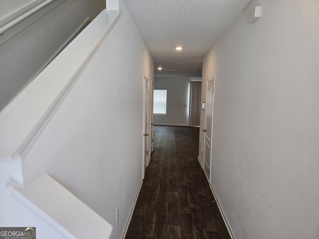 Building Photo - 118 Deep Bay Cir