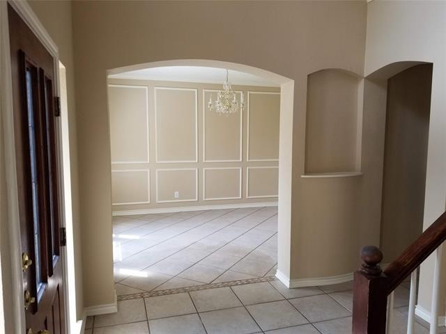 Building Photo - 8133 Case Dr