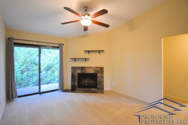 Building Photo - 5160 SW 180th Ave