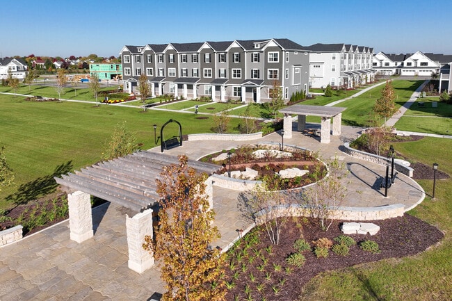 Building Photo - 4323 Chelsea Manor Cir