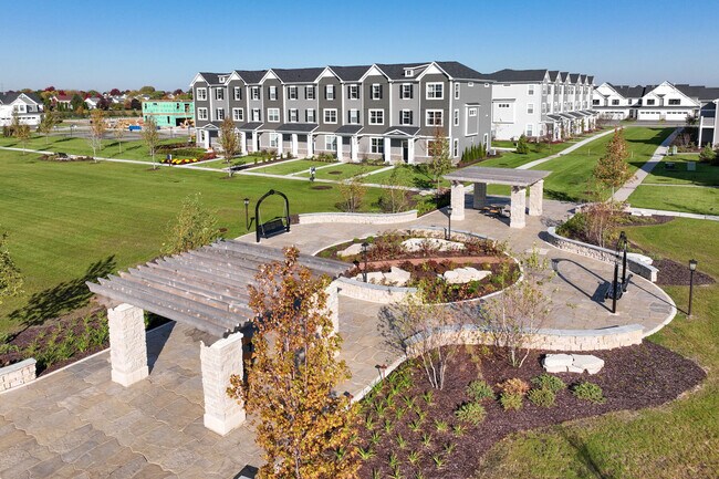 Foto del edificio - 4323 Chelsea Manor Cir